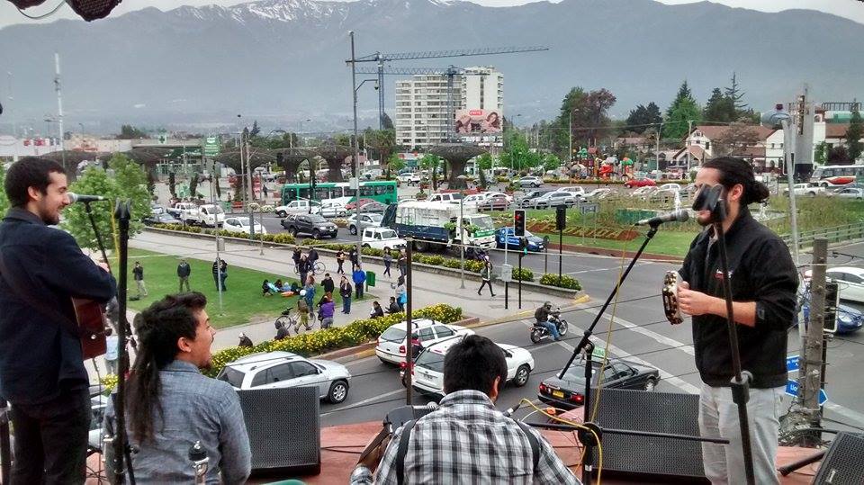 2014 «200 CUECAS AL AIRE LIBRE»(Descentralizando la música popular)