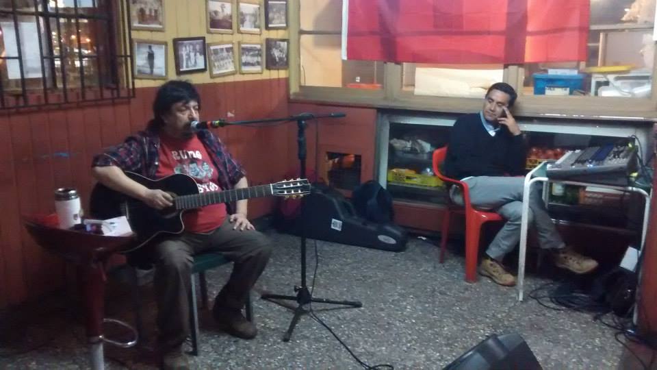 2015 POETA MAURICIO REDOLES (Descentralizando la poesía popular)