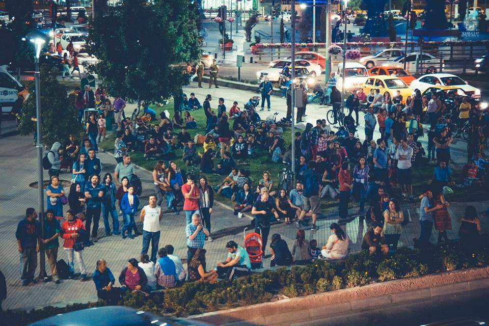 2014 «Los Beetles Con 2 E» Al Aire Libre